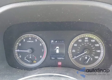 2017 Hyundai Tucson Se z USA, uszkodzony, nr VIN KM8J33A49HU452849